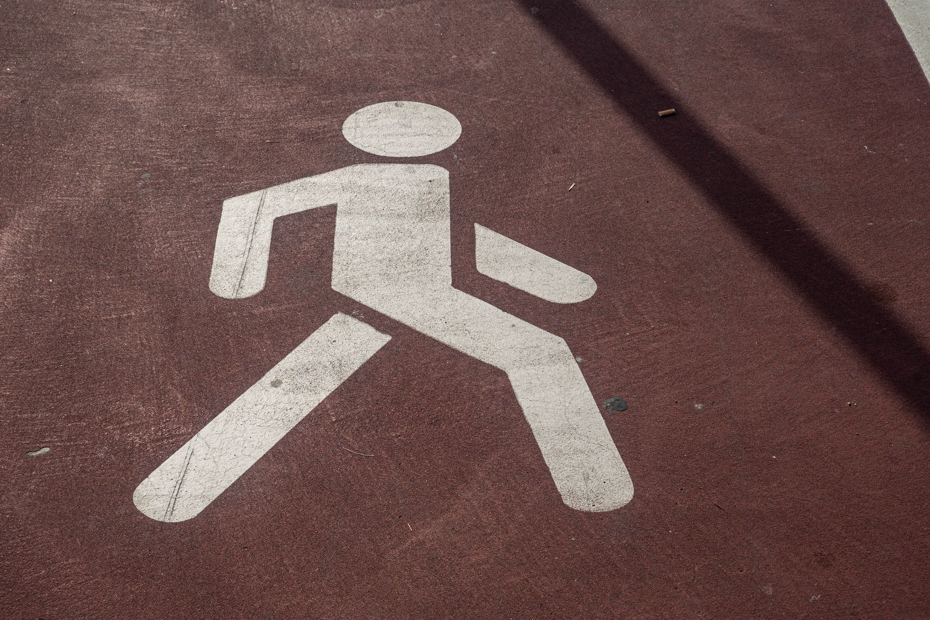 concrete sidewalk walkway